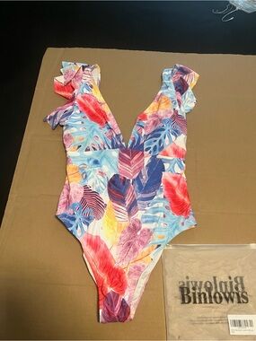 Tropical V-Neck One-Piece Swimsuit - Multi Floral